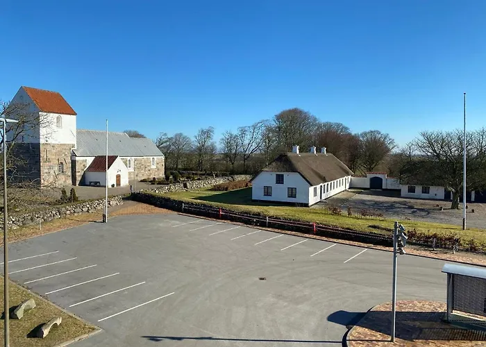 Ξενοδοχείο με διαμερίσματα Event4u *